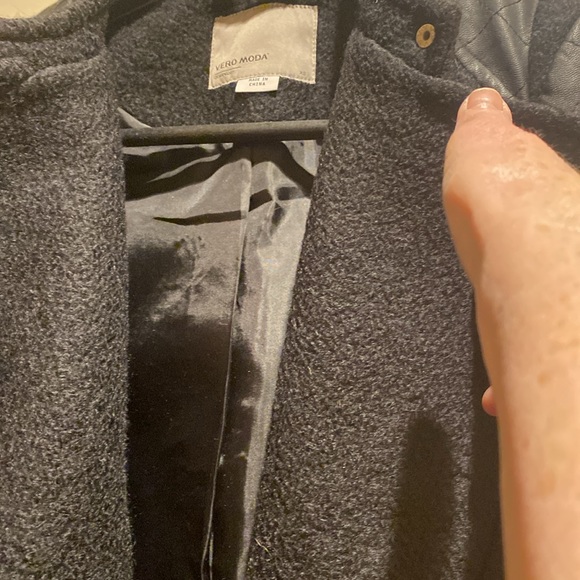 Vero Moda size XS jacket. - Picture 6 of 11